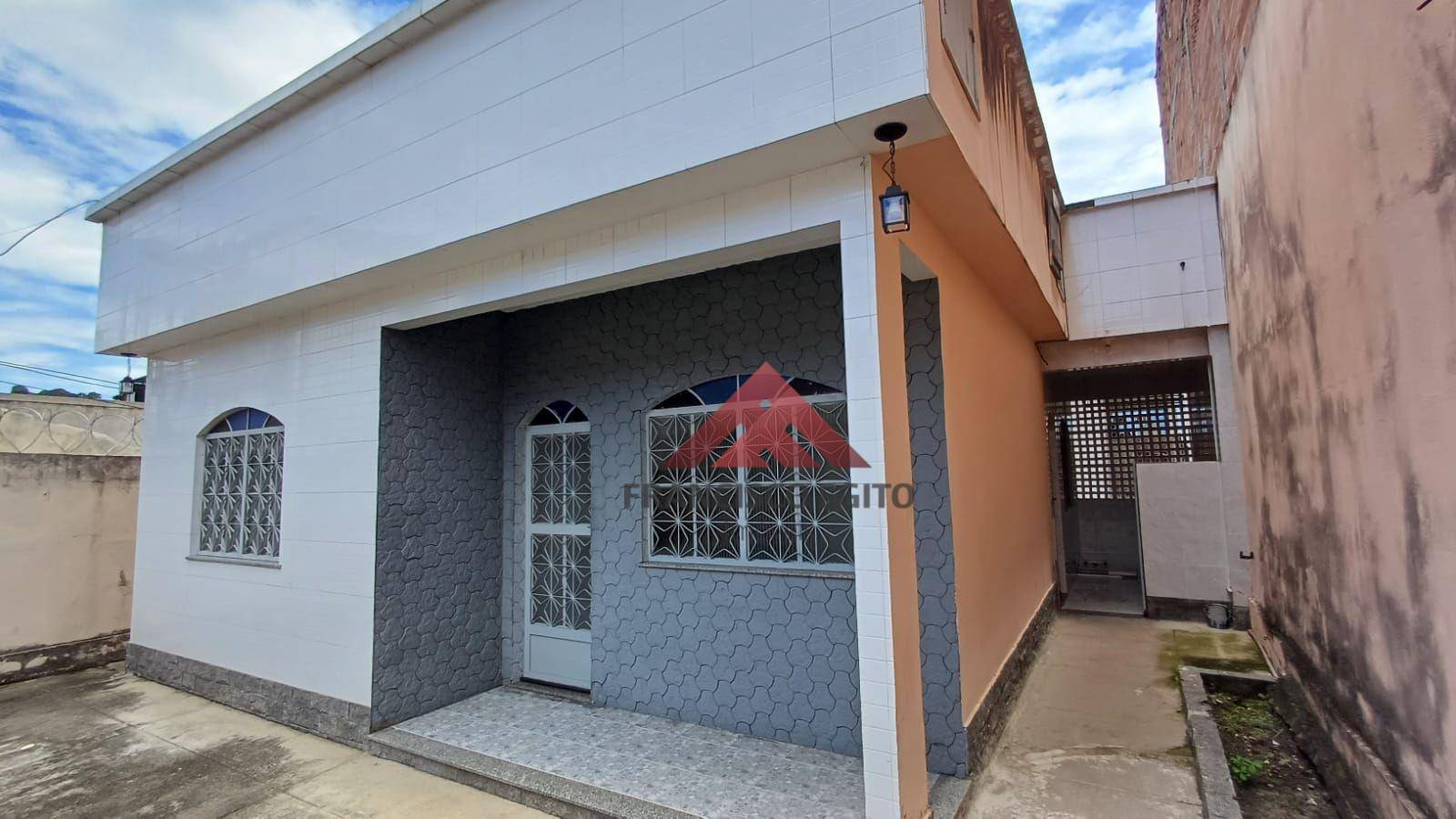 Casa à venda com 2 quartos, 78m² - Foto 1