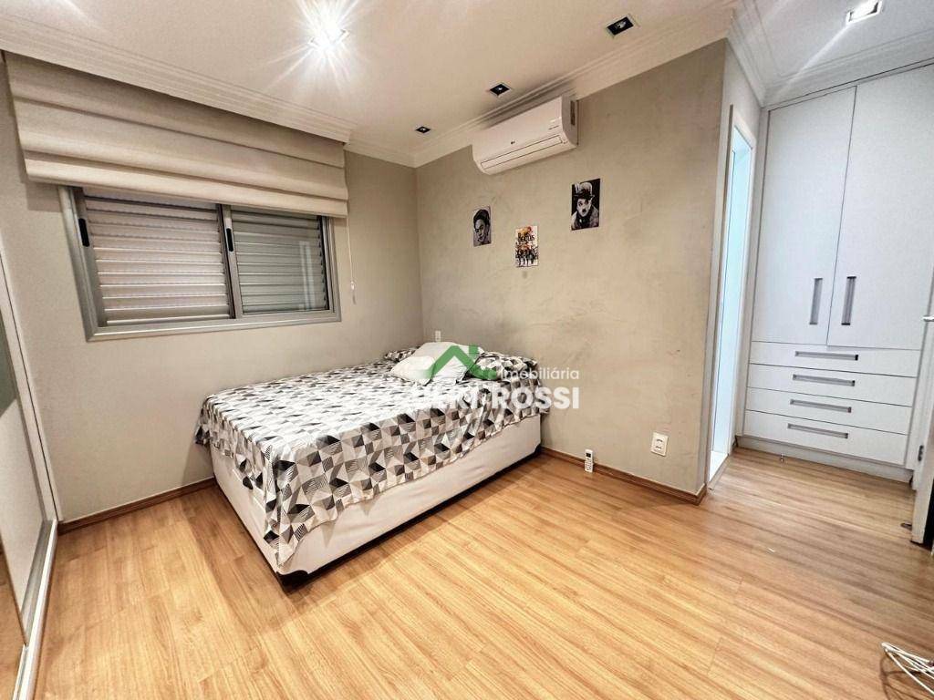 Apartamento para alugar com 3 quartos, 161m² - Foto 17