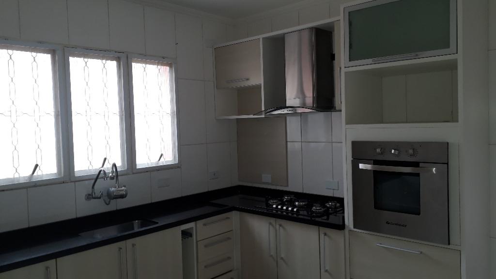 Sobrado à venda e aluguel com 3 quartos, 180m² - Foto 10