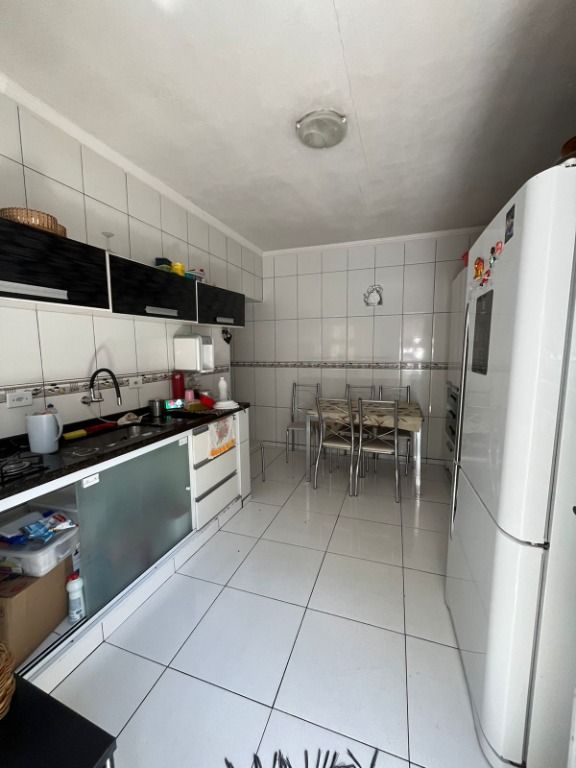 Sobrado à venda com 4 quartos, 180m² - Foto 9