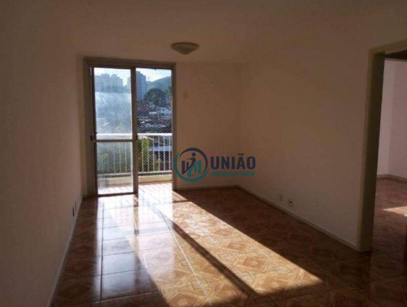 Apartamento à venda com 2 quartos, 71m² - Foto 1