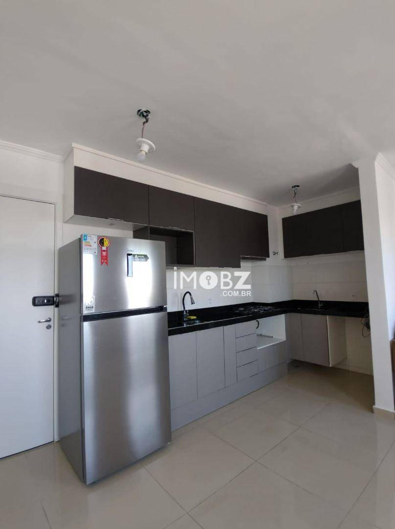 Apartamento à venda com 1 quarto, 34m² - Foto 2