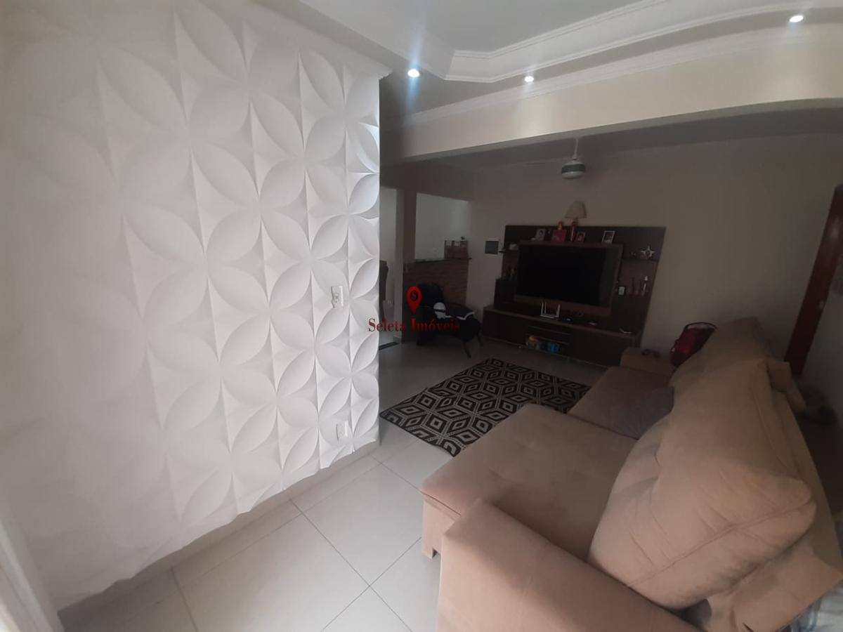 Casa à venda com 3 quartos, 180m² - Foto 8