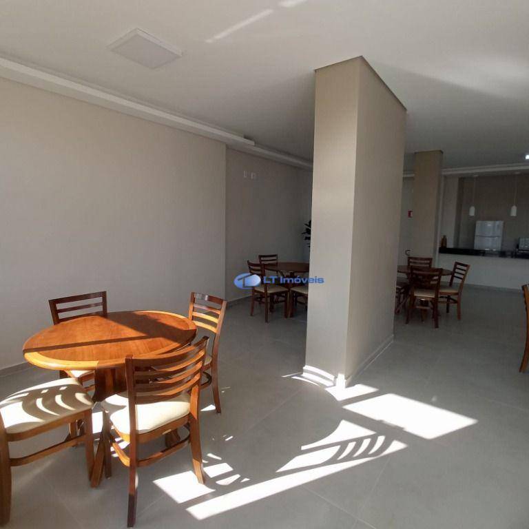 Apartamento para alugar com 3 quartos, 79m² - Foto 35