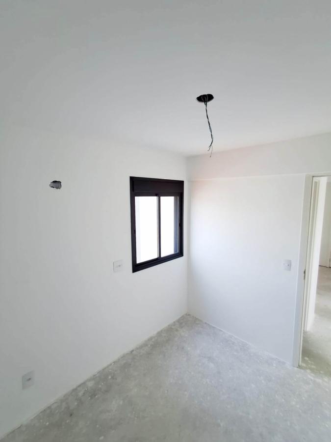 Apartamento à venda com 2 quartos, 40m² - Foto 18