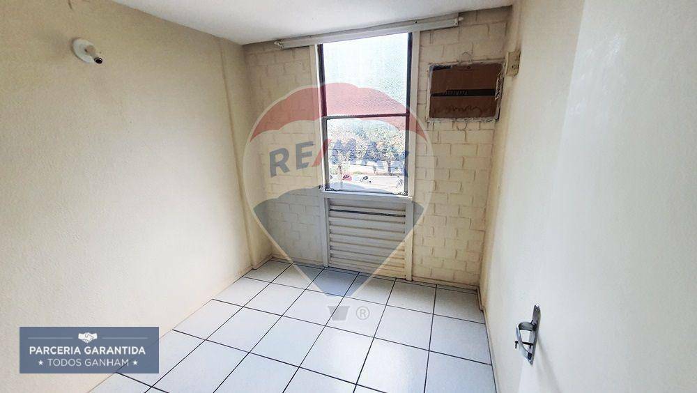 Apartamento à venda com 3 quartos, 70m² - Foto 7