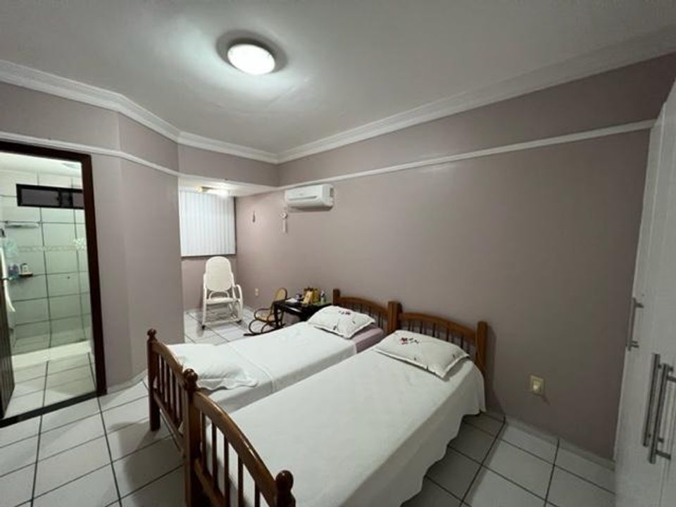 Apartamento à venda com 3 quartos, 189m² - Foto 29