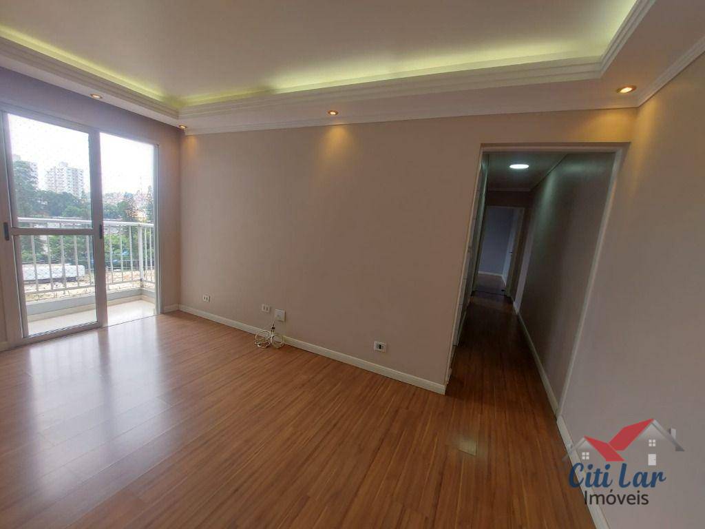 Apartamento para alugar com 2 quartos, 62m² - Foto 3