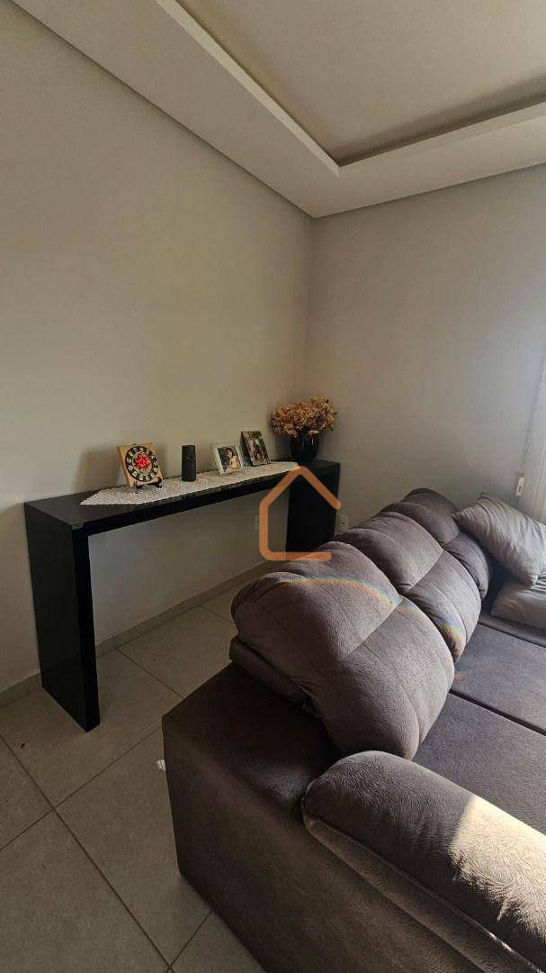 Apartamento à venda com 3 quartos, 70m² - Foto 11