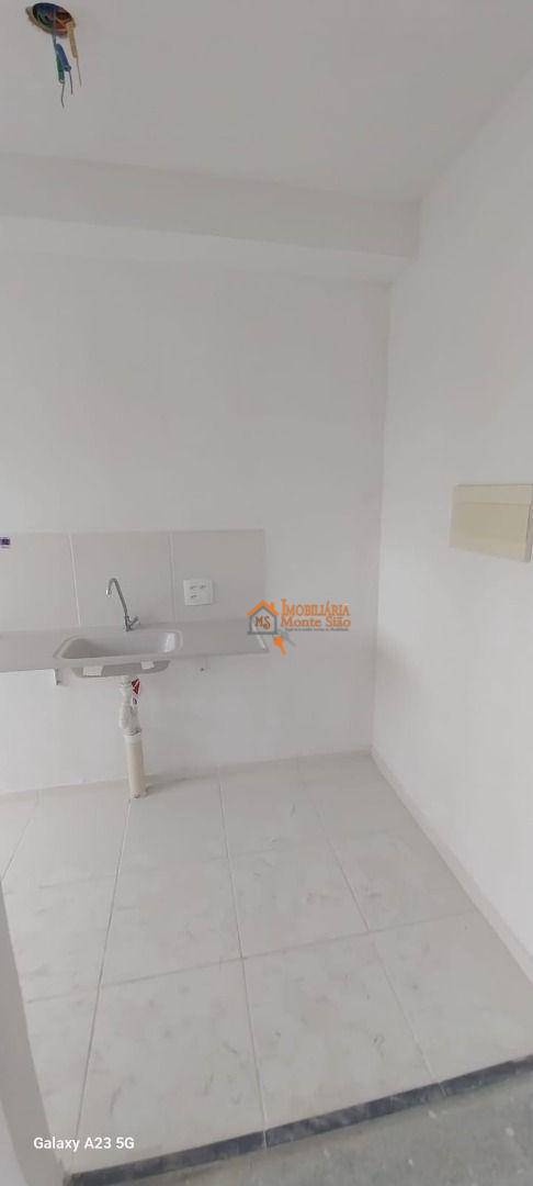 Apartamento para alugar com 2 quartos, 42m² - Foto 2