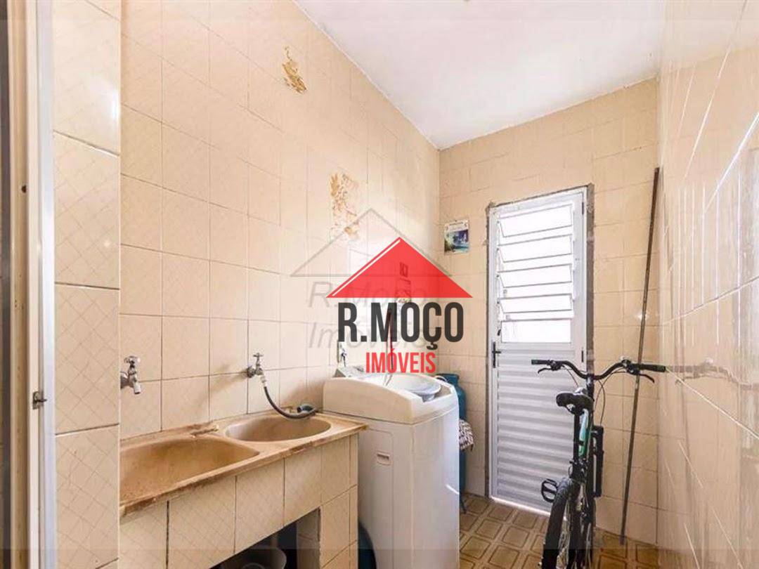 Sobrado à venda com 4 quartos, 120m² - Foto 43