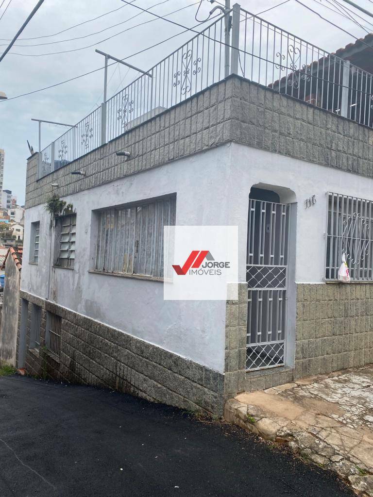 Casa à venda com 2 quartos, 92m² - Foto 2