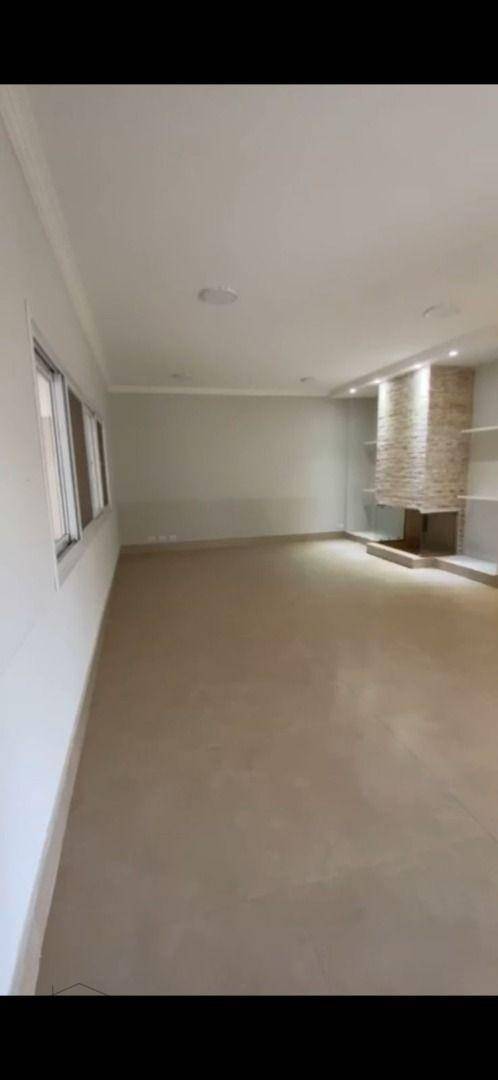 Casa de Condomínio à venda com 3 quartos, 335m² - Foto 3