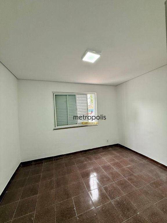 Sobrado à venda com 2 quartos, 189m² - Foto 1