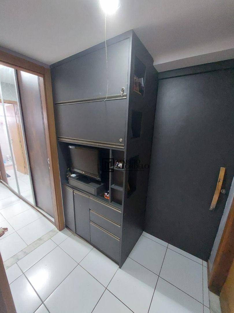 Apartamento à venda com 3 quartos, 82m² - Foto 16