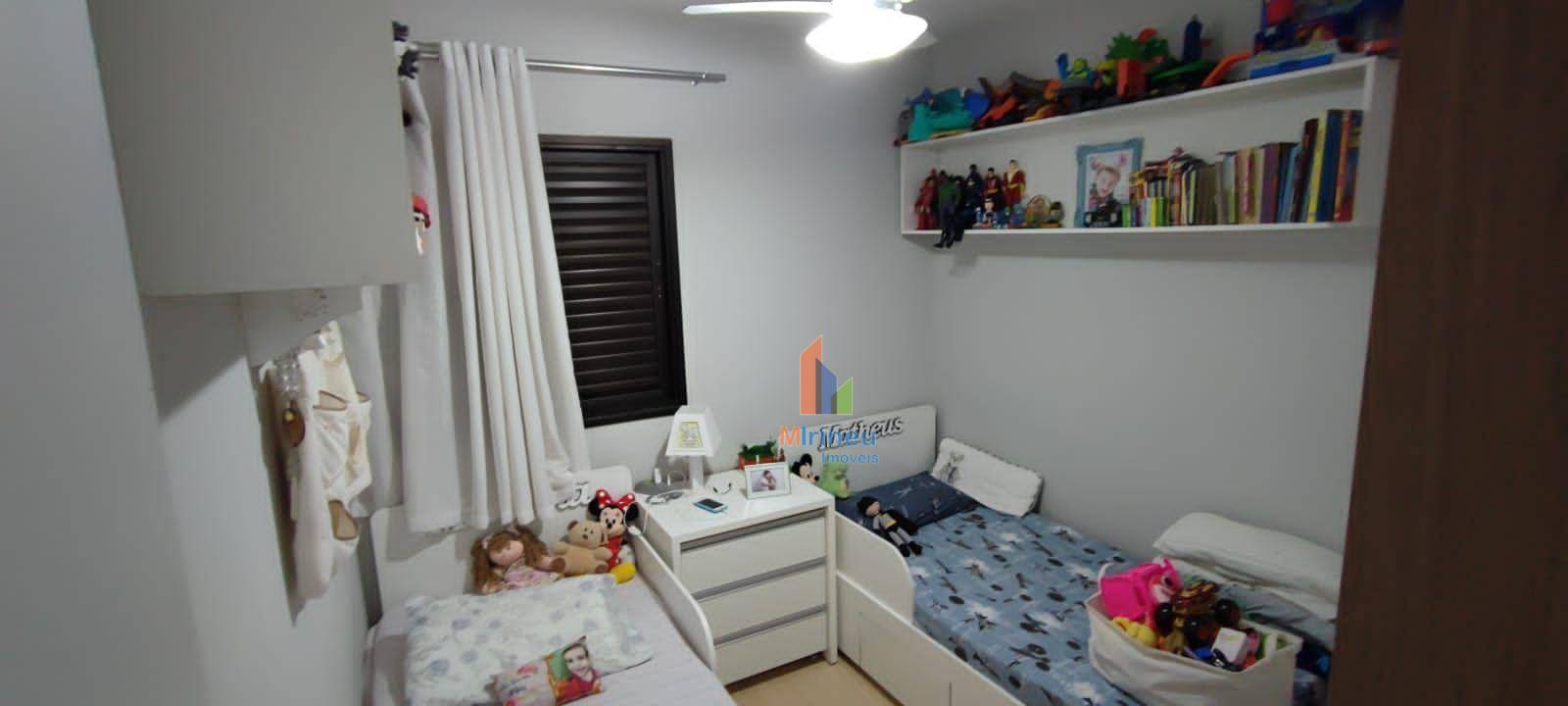 Apartamento à venda com 3 quartos, 77m² - Foto 13