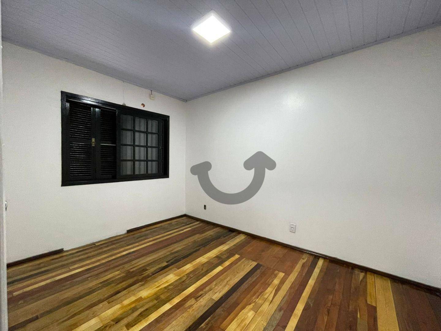 Casa para alugar com 3 quartos, 178m² - Foto 7