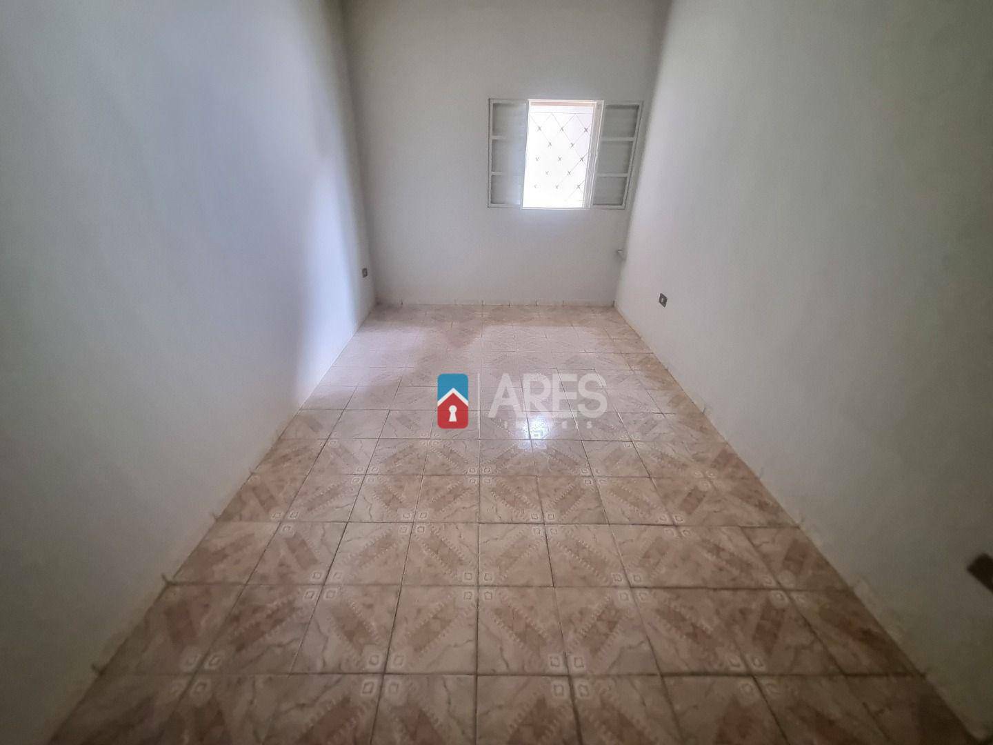 Casa à venda com 3 quartos, 119m² - Foto 11