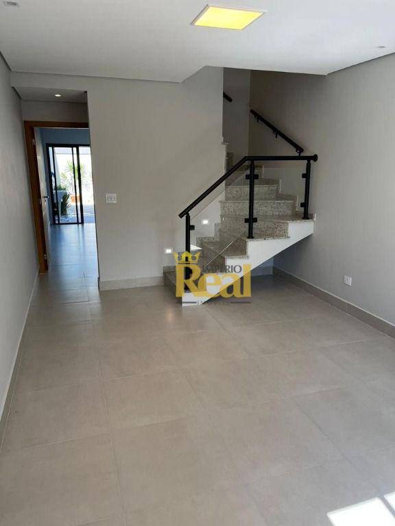 Sobrado à venda com 2 quartos, 95m² - Foto 4