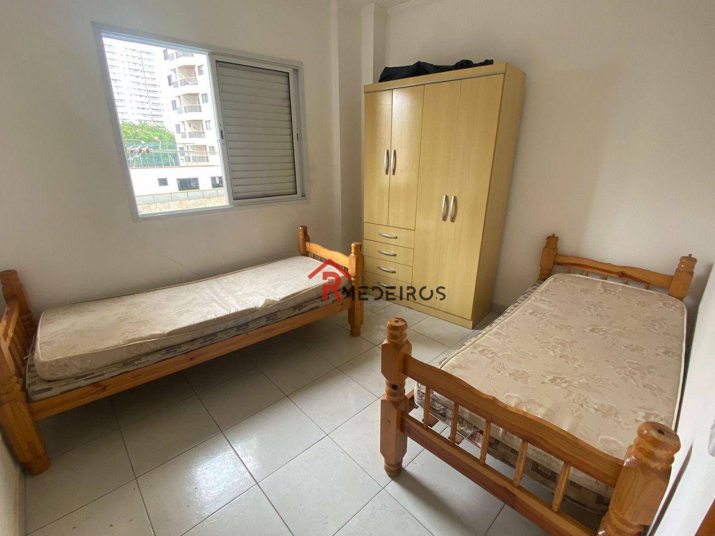 Apartamento à venda com 1 quarto, 45m² - Foto 13