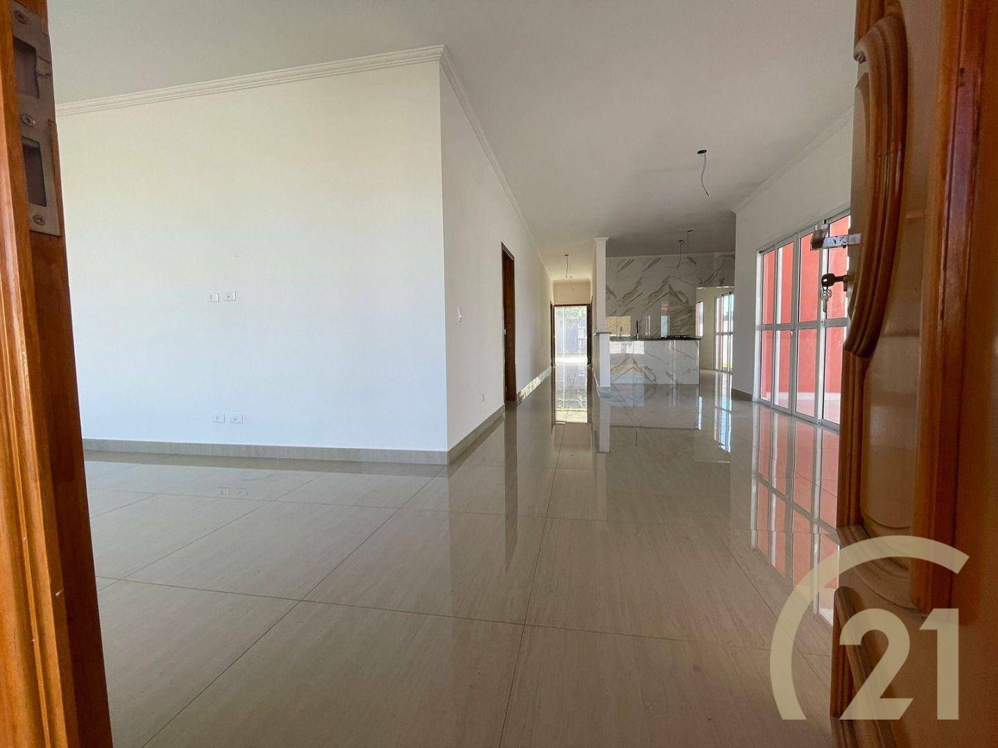 Casa de Condomínio à venda com 3 quartos, 220m² - Foto 3