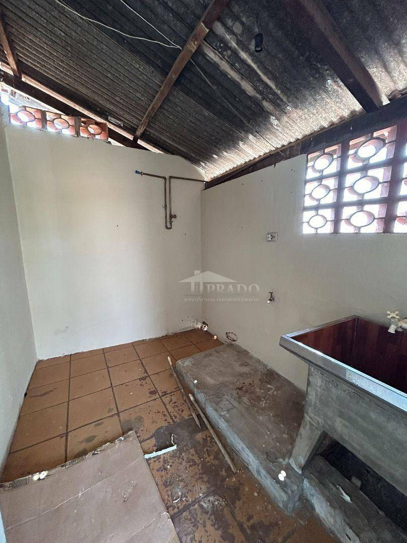 Casa à venda com 3 quartos, 88m² - Foto 14