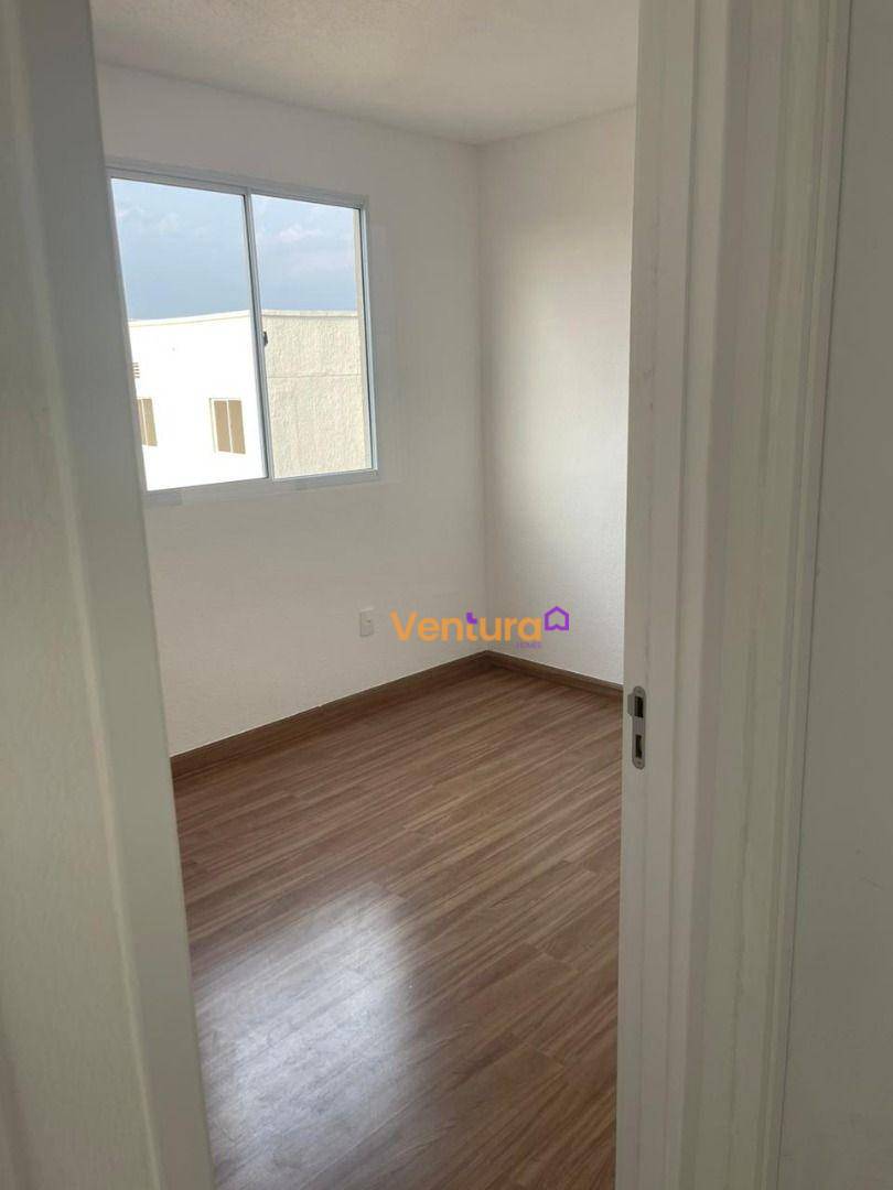 Apartamento para alugar com 2 quartos, 42m² - Foto 3