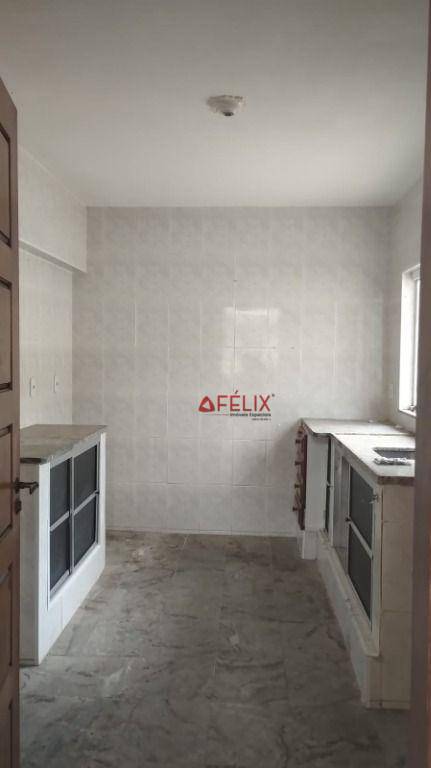 Casa à venda e aluguel com 4 quartos, 262m² - Foto 5