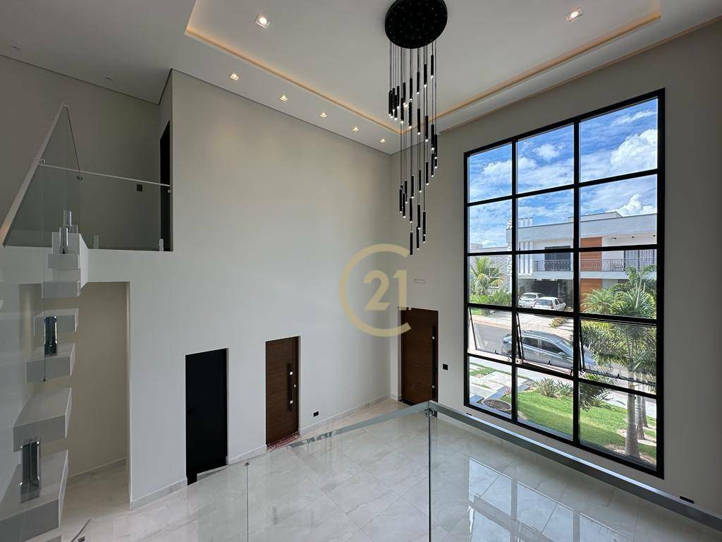 Sobrado à venda com 4 quartos, 295m² - Foto 2