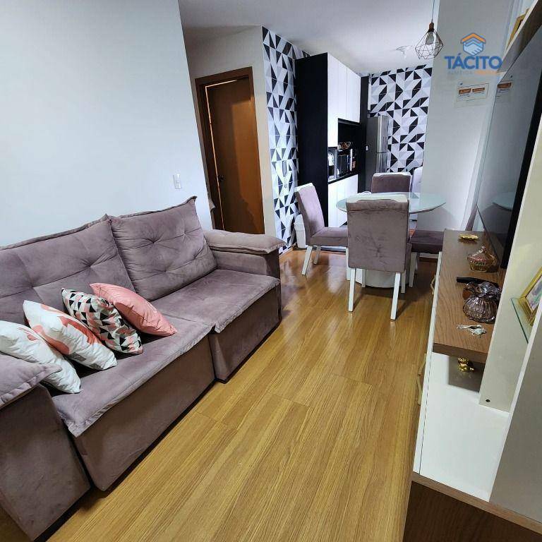 Apartamento à venda com 2 quartos, 41m² - Foto 2