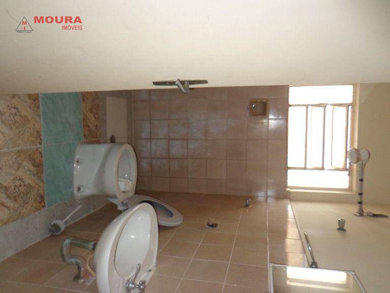 Casa à venda com 4 quartos, 210M2 - Foto 10