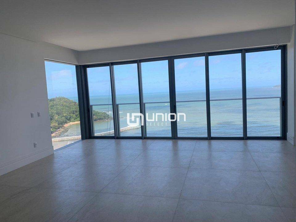 Apartamento à venda com 4 quartos, 242m² - Foto 2