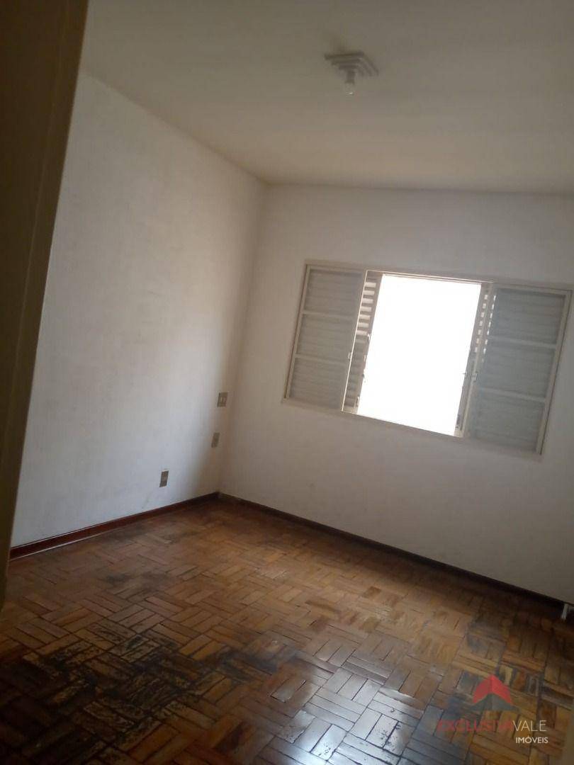 Casa à venda com 4 quartos, 150m² - Foto 6