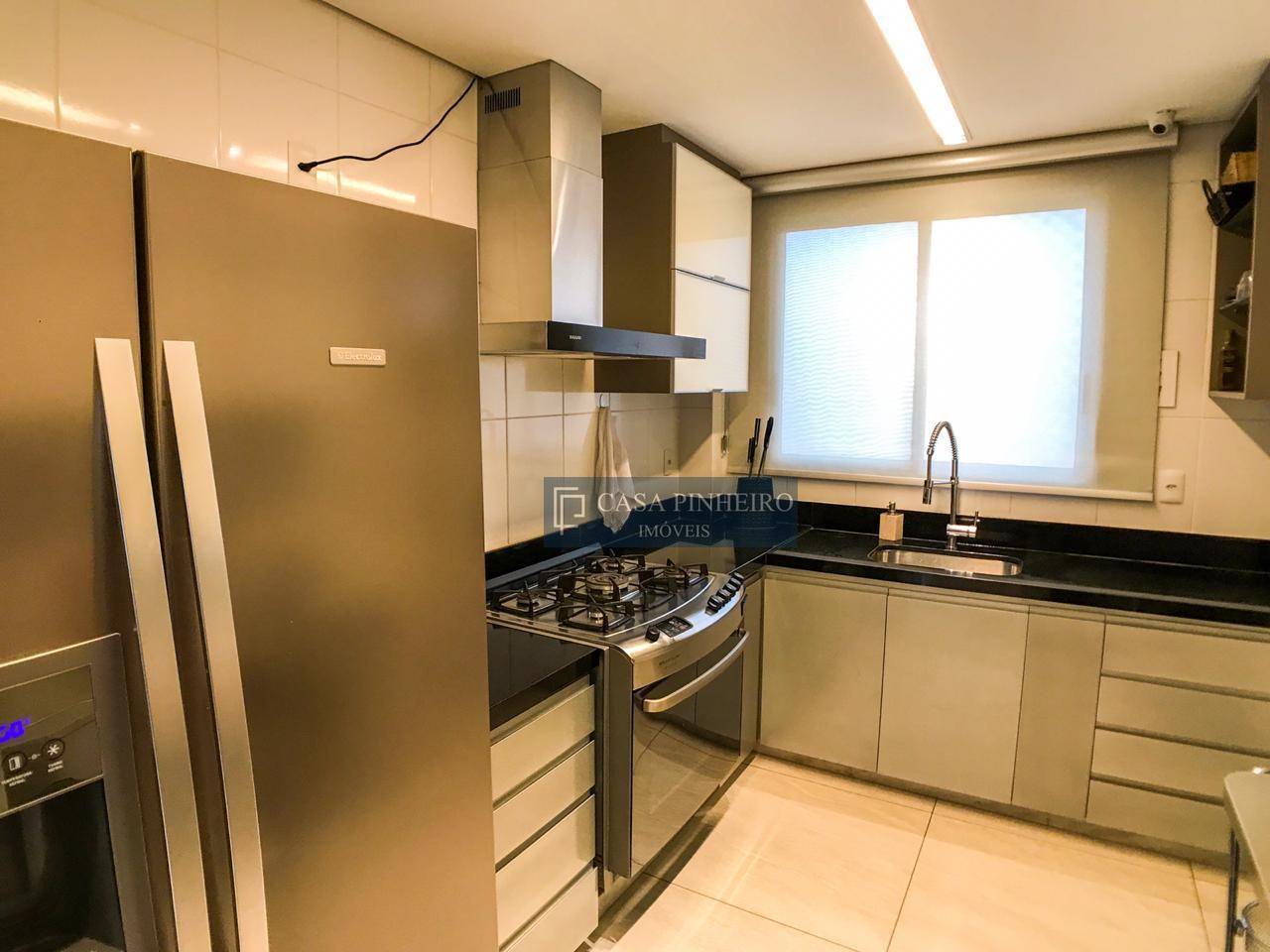 Cobertura à venda com 3 quartos, 232m² - Foto 7