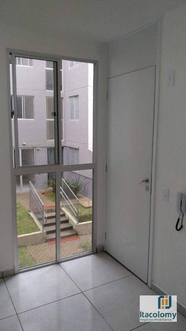 Apartamento à venda com 2 quartos, 43m² - Foto 14