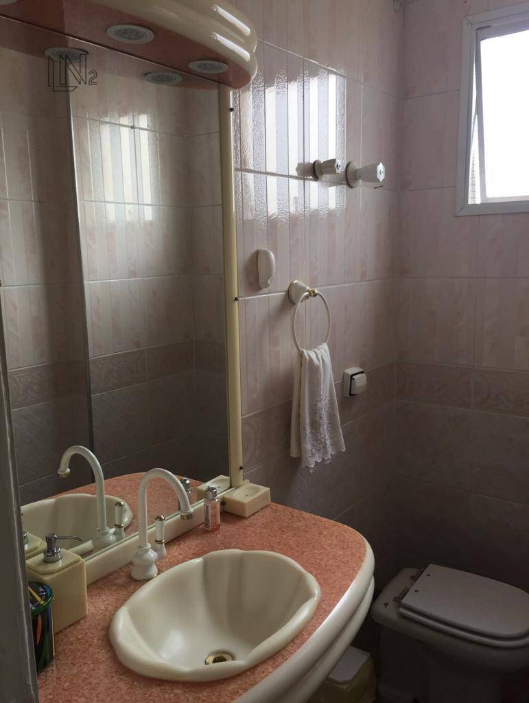 Apartamento à venda com 4 quartos, 180m² - Foto 25