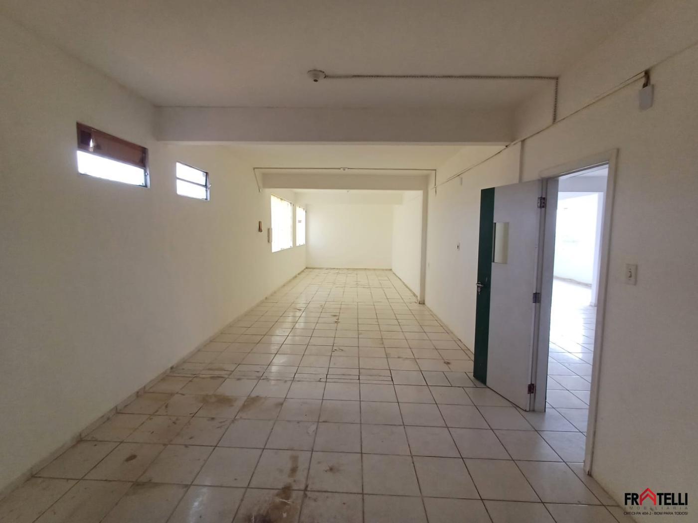 Prédio Inteiro à venda, 200m² - Foto 15