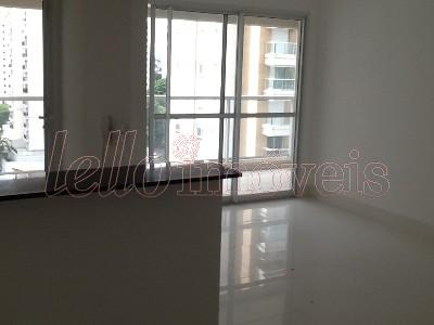 Apartamento para alugar com 2 quartos, 74m² - Foto 1