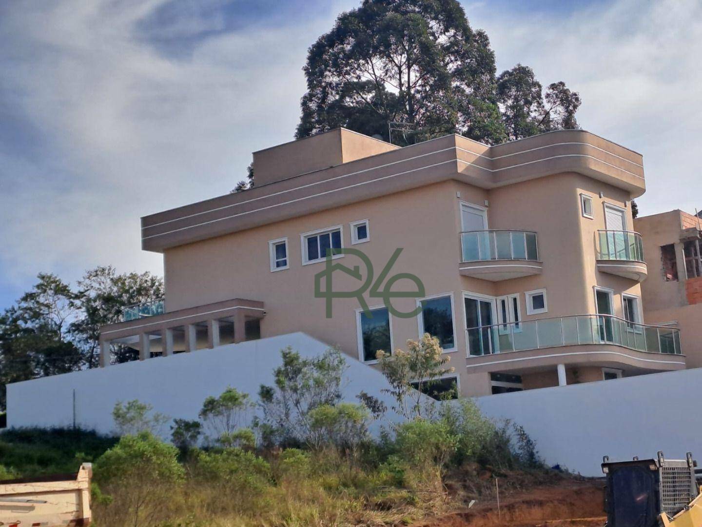 Casa de Condomínio à venda com 4 quartos, 377m² - Foto 10