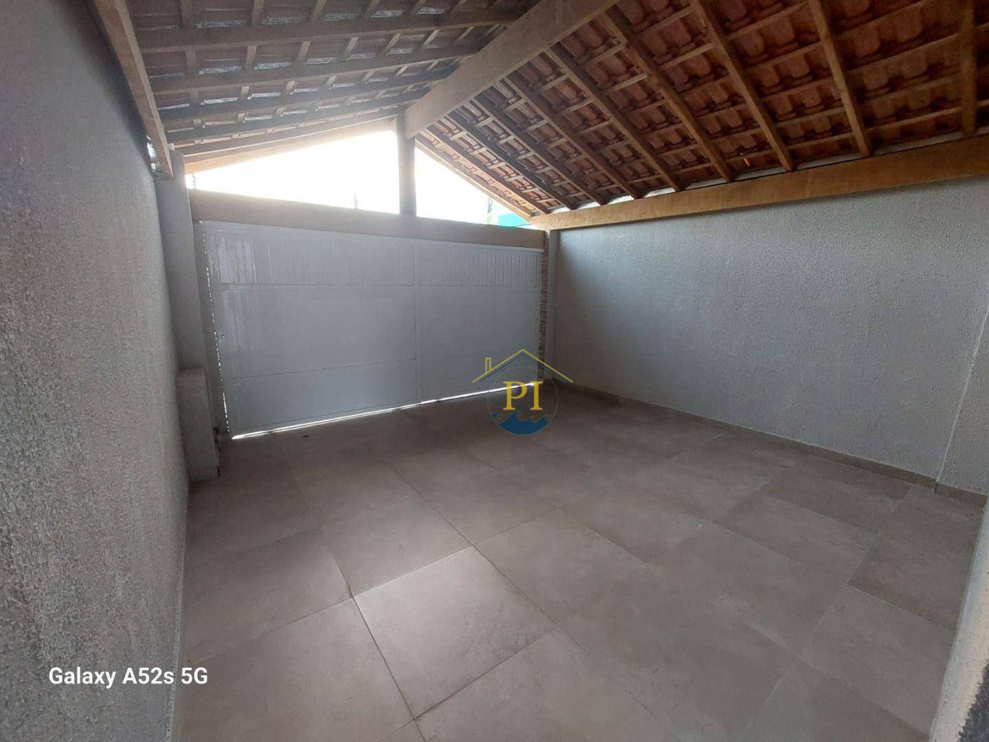 Casa à venda com 2 quartos, 70m² - Foto 16