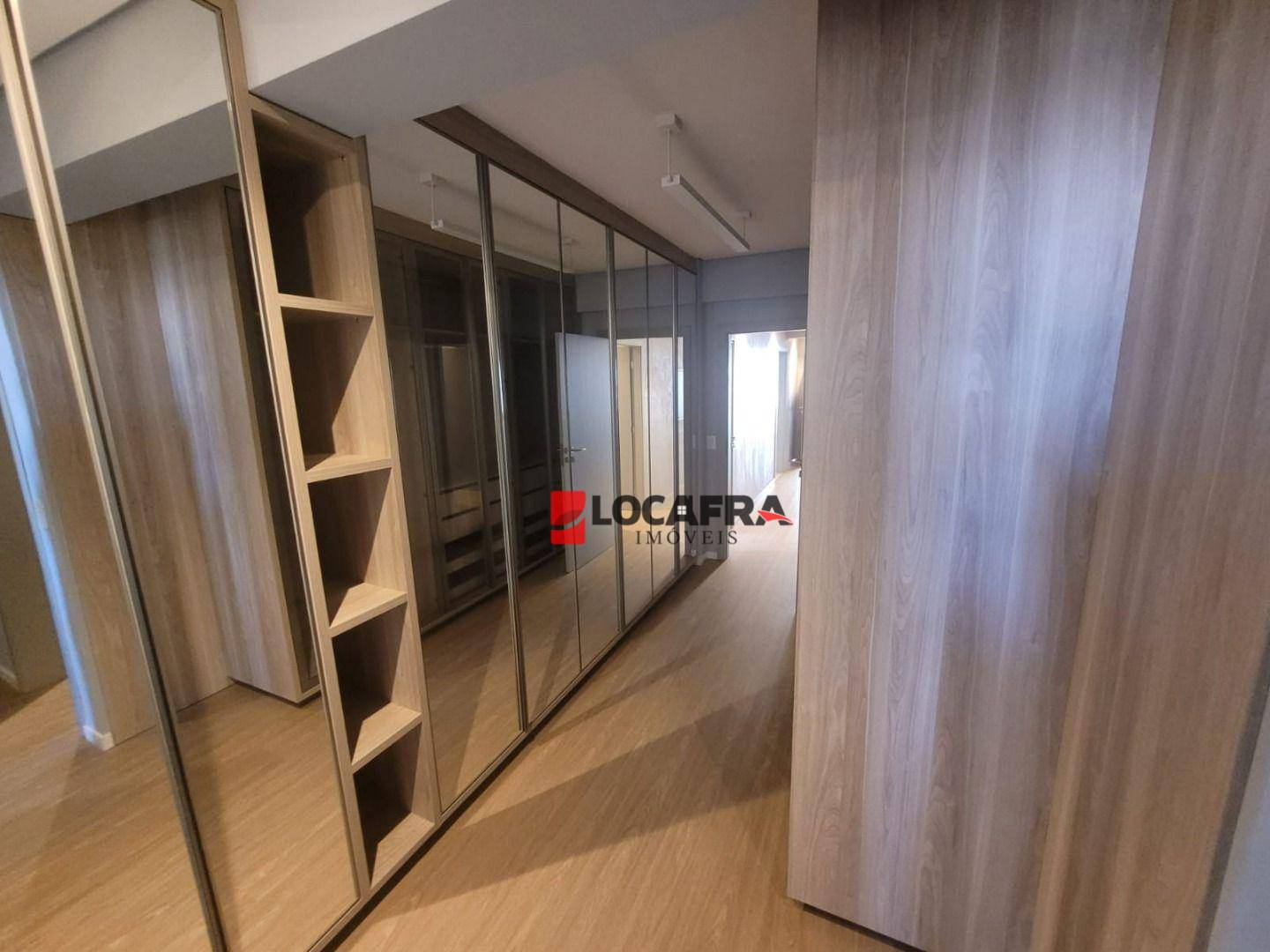 Apartamento à venda com 3 quartos, 245m² - Foto 50