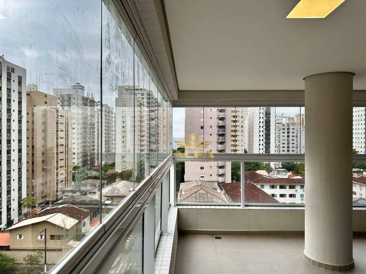 Apartamento à venda com 3 quartos, 142m² - Foto 2