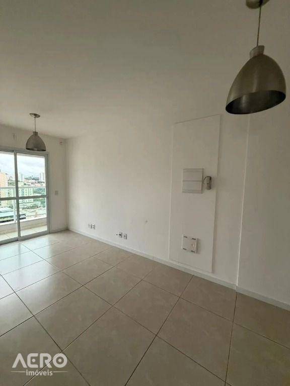 Apartamento, 1 quarto, 37 m² - Foto 1