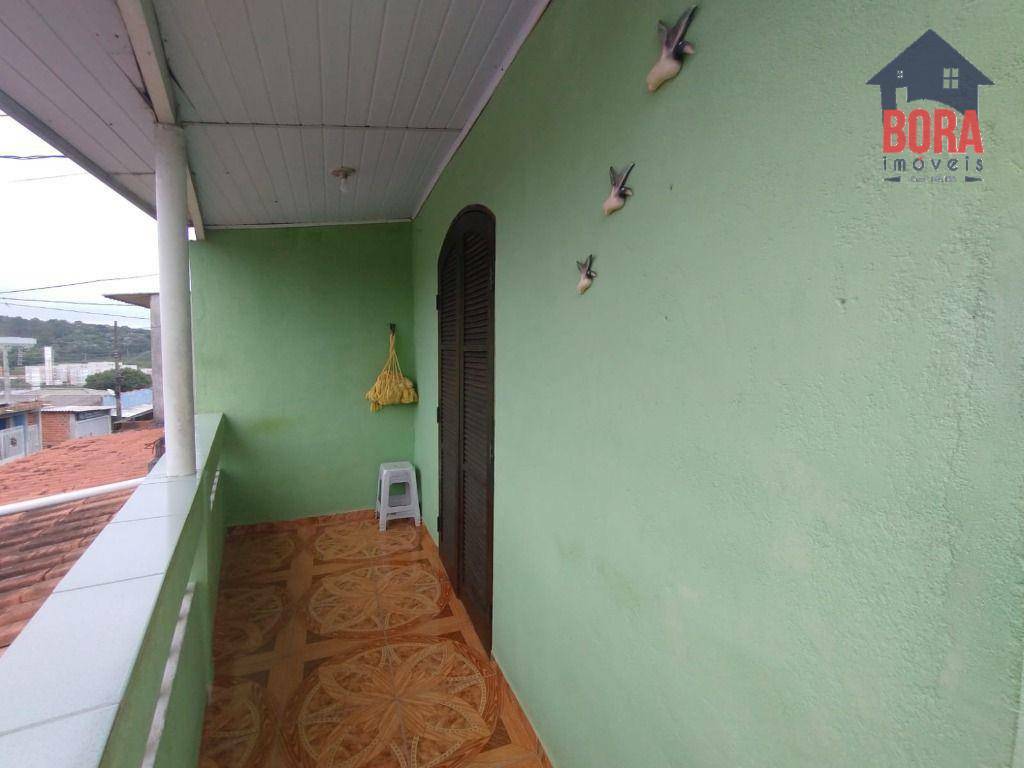 Casa à venda com 2 quartos, 100m² - Foto 10