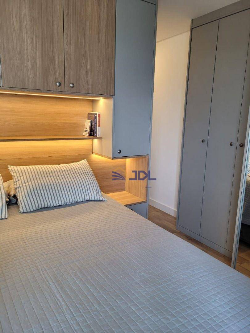 Apartamento à venda com 3 quartos, 94m² - Foto 8