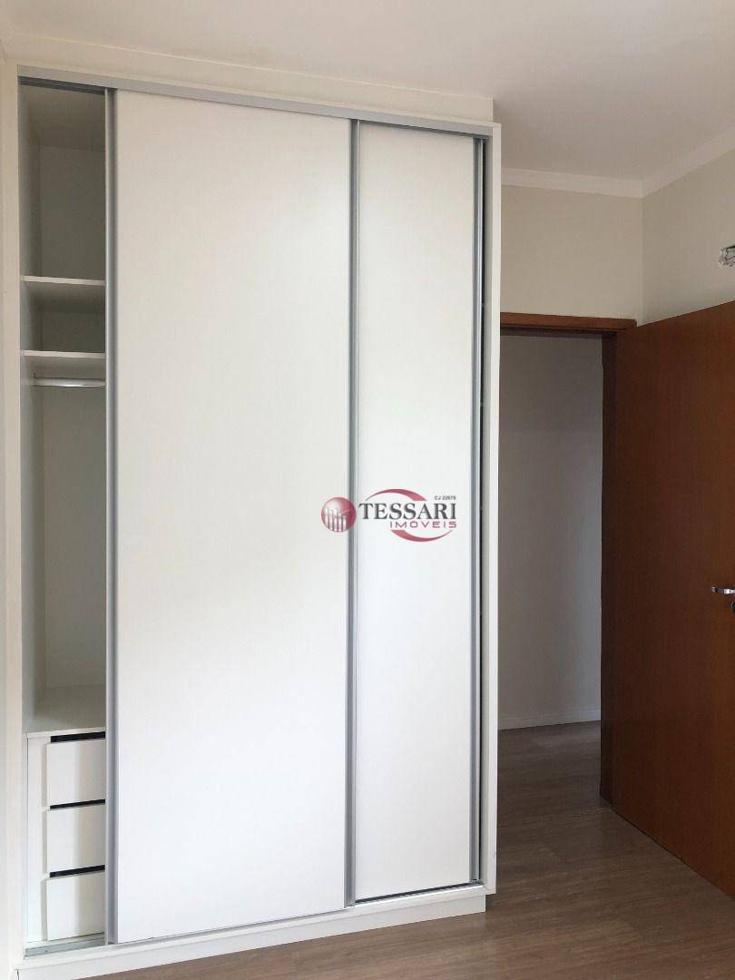 Apartamento à venda com 3 quartos, 90m² - Foto 17