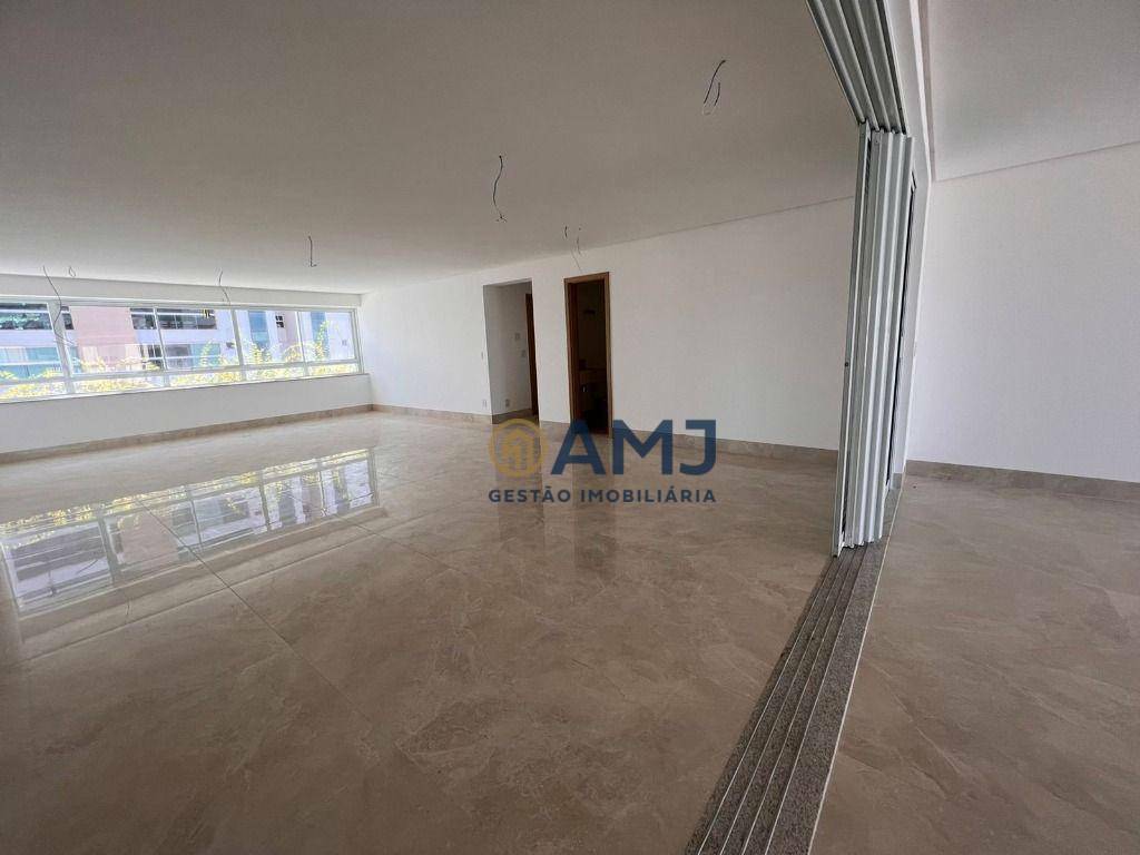 Apartamento à venda com 4 quartos, 256m² - Foto 14