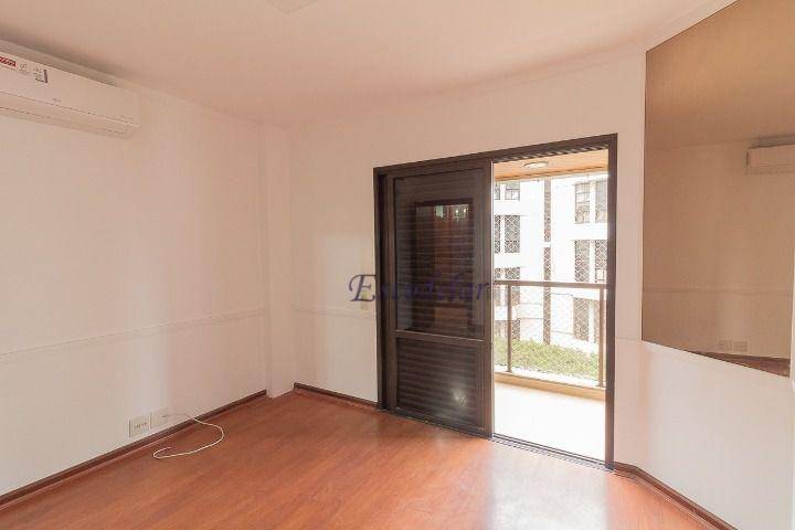 Apartamento para alugar com 4 quartos, 208m² - Foto 33