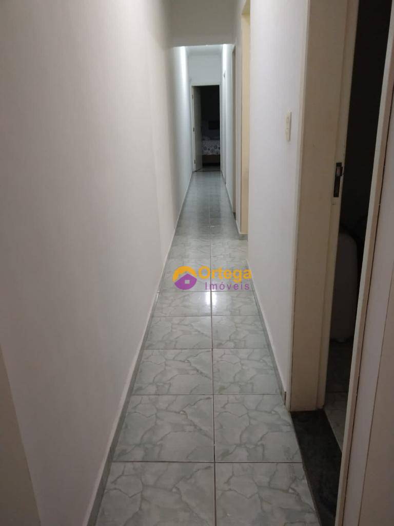 Sobrado à venda com 2 quartos, 228M2 - Foto 17