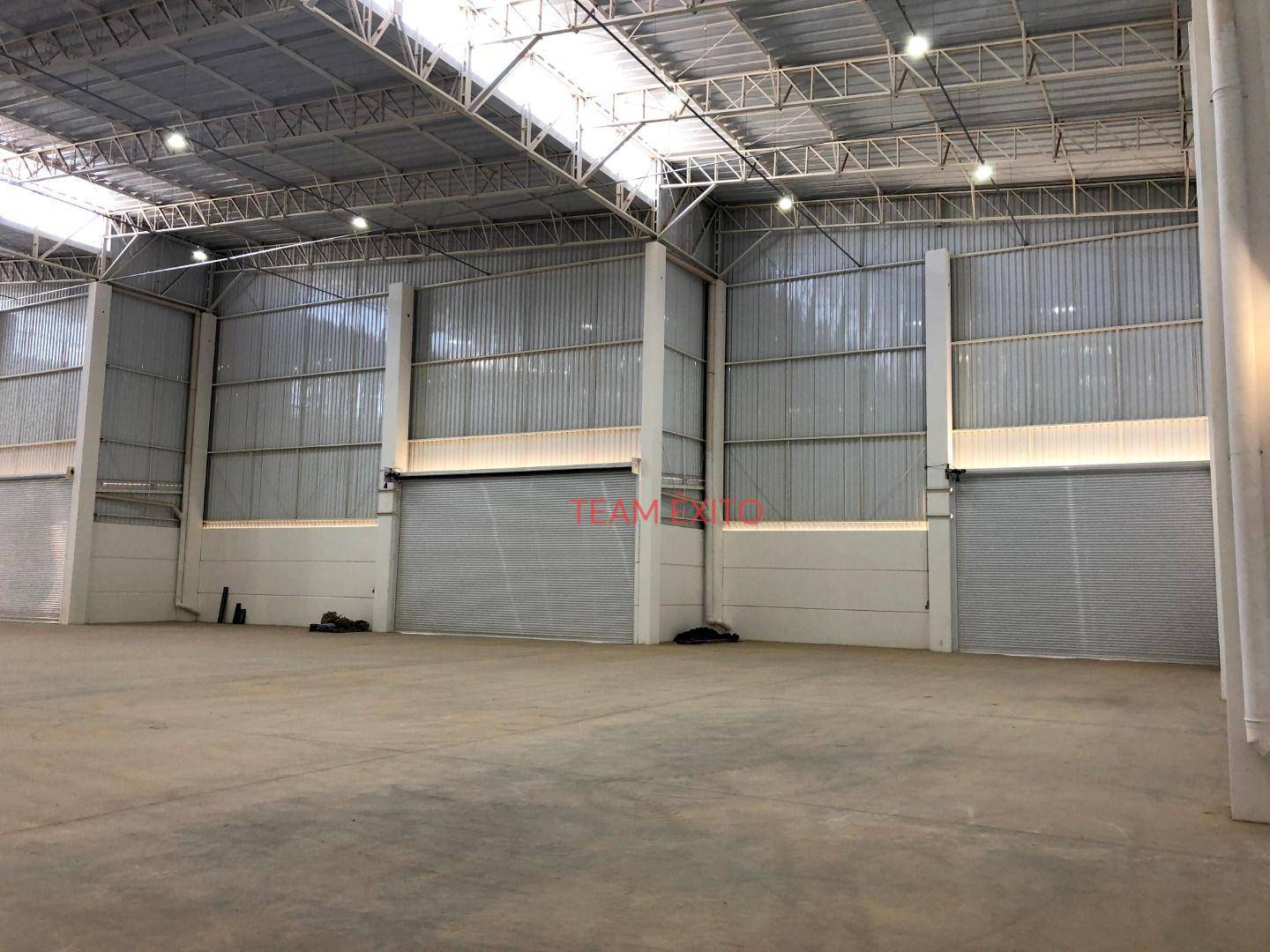 Depósito-Galpão-Armazém à venda, 2430m² - Foto 15